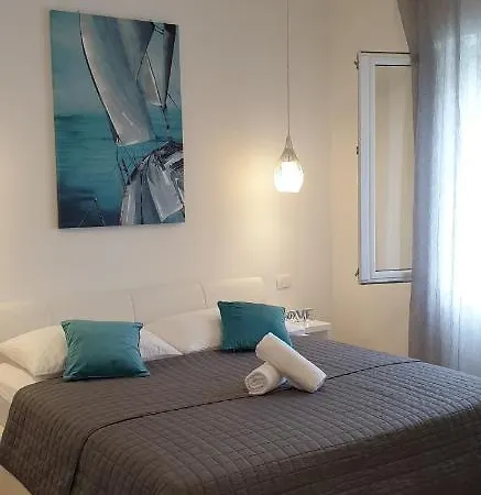 Oasis Deluxe In Center * سبليت